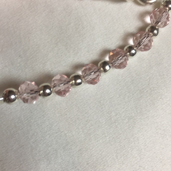 ✨Pink Crystal w/ faux Pearl Bracelet✨ - Picture 16 of 16